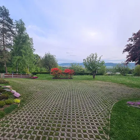 Radcice 80m2 Apartment Reichenberg